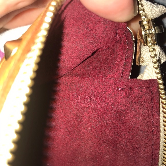 SOLD - Picture 4 of 8